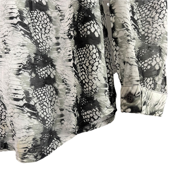 CAbi Semi Sheer Snakeskin Print Button Down Blouse Top Relaxed Fit Size Small - Picture 5 of 8